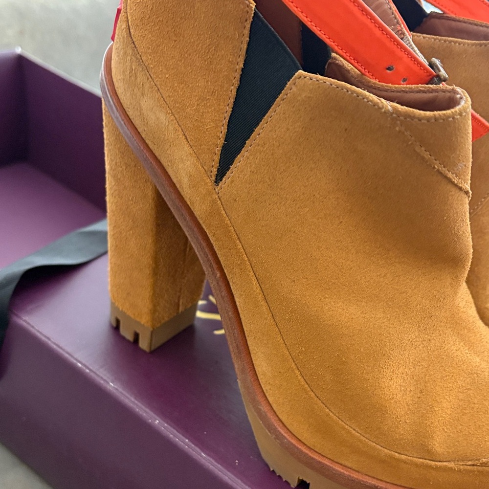 Hunter suede heeled boots - Picture 7 of 9